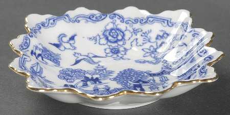Blue Willow Small Square Sweet Meat Dish