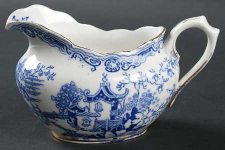 Blue Willow Creamer