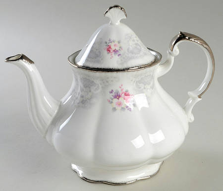 Bridal Lace Teapot & Lid