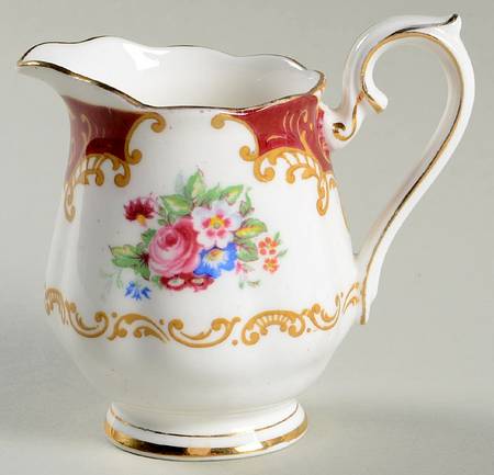 Canterbury Mini Creamer