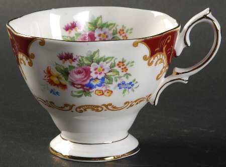 Canterbury Footed Cup