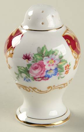 Canterbury Pepper Shaker