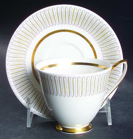 Capri Footed Cup & Saucer Set