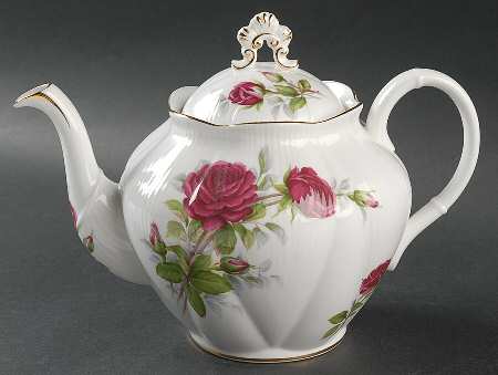 Canadian Rose Teapot & Lid