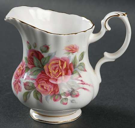 Centennial Rose Mini Creamer