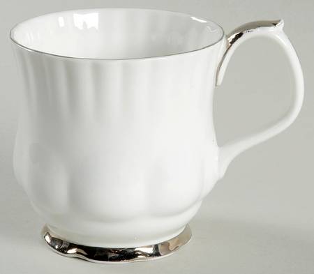 Chantilly Platinum Mug
