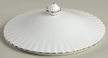 Chantilly Platinum Lid for Round Vegetable