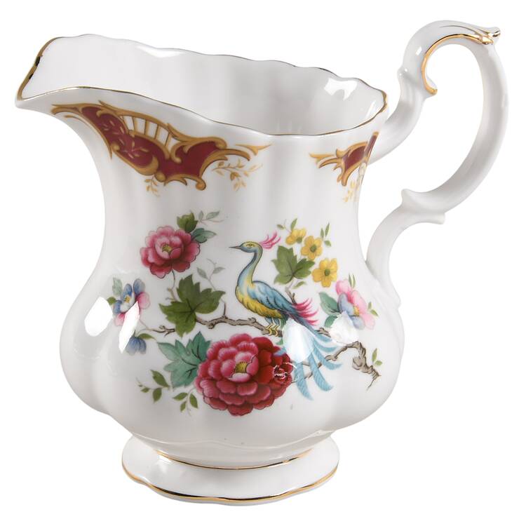 Chatelaine Creamer