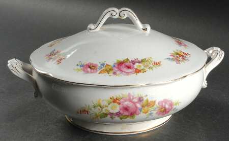 Chatsworth Pink Round Covered Vegetable