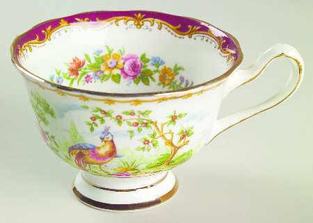Chelsea Bird Maroon Footed Cup