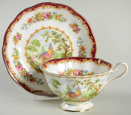Chelsea Bird Maroon Footed Cup & Saucer Set