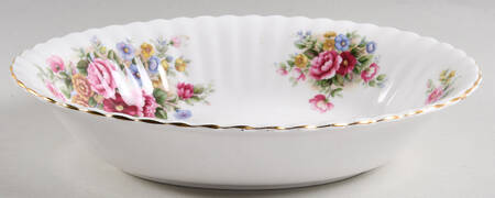 Chelsea Garden 9" Oval Vegetable Bowl