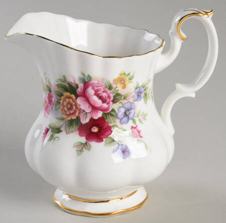 Chelsea Garden Creamer