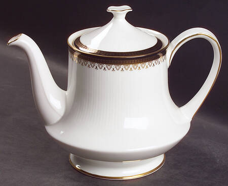 Clarence Teapot & Lid