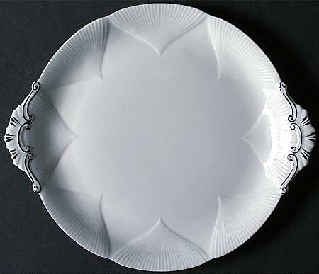 Clair De Lune Handled Cake Plate