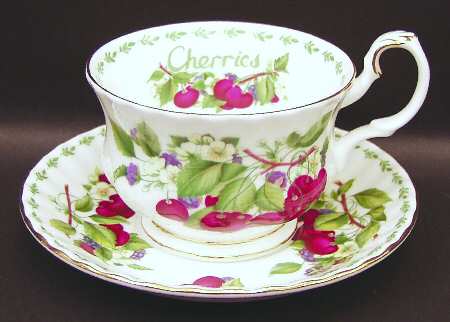 Covent Gardens Breakfast Cup & Saucer Set