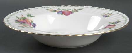 Covent Gardens Large Rim Soup Bowl