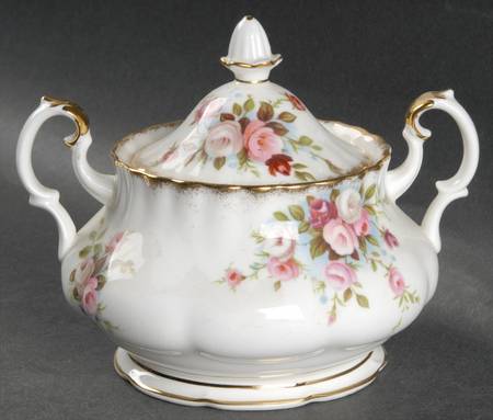 Cottage Garden Sugar Bowl & Lid
