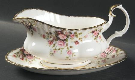 Cottage Garden Gravy Boat & Underplate