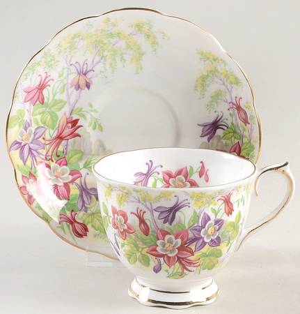 Columbine Footed Cup & Saucer Set