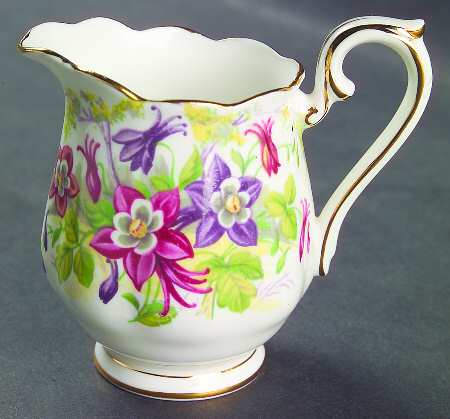 Columbine Mini Creamer