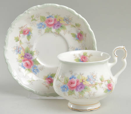 Colleen Footed Cup & Saucer Set