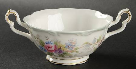 Colleen Footed Cream Soup Bowl