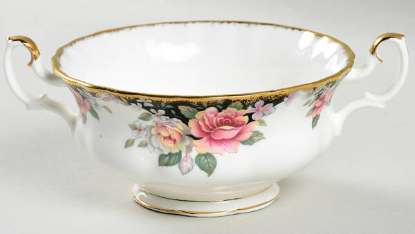 Concerto Footed Cream Soup Bowl