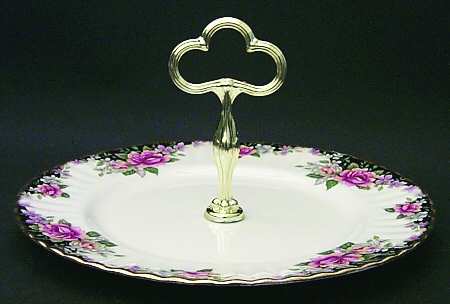 Concerto Round Serving Plate with Handle (DP)