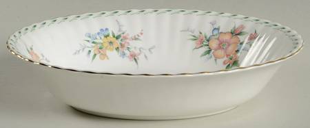 Constance 9" Oval Vegetable Bowl
