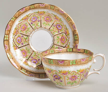 Court Flat Cup & Saucer Set