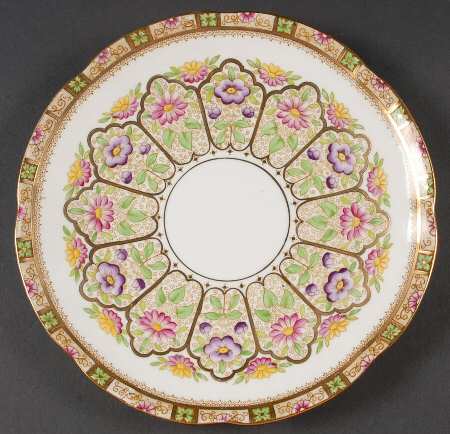 Court Cake Plate