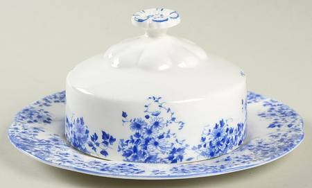 Dainty Blue Round Covered Butter
