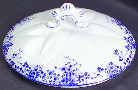 Dainty Blue Lid for Round Vegetable
