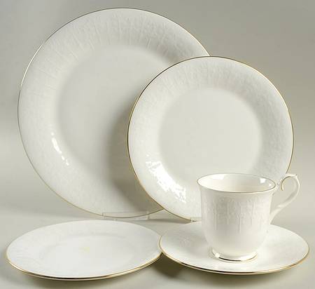 Daybreak 5 Piece Place Setting