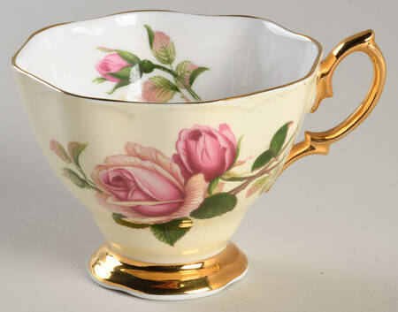 English Beauty Footed Cup