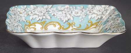 Enchantment Rectangular Sweet Meat Dish