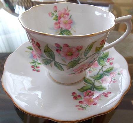 Evesham (Apple Blossoms) Footed Cup & Saucer Set