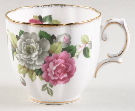 Evening Rhapsody (Pink & White Floral) Flat Cup
