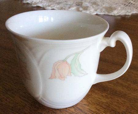Fantasia Flat Cup