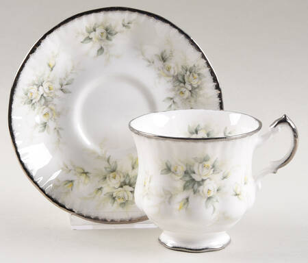 First Love (Elizabeth Shape) Footed Cup & Saucer Set