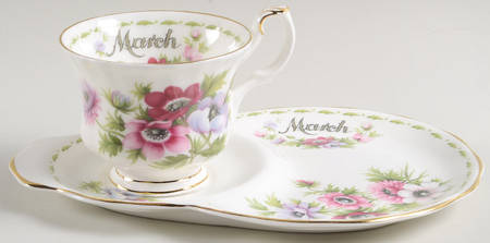 Flower of The Month (Newer, Montrose) Dessert Plate & Cup Set