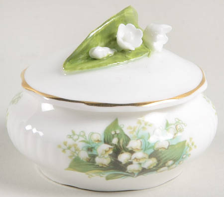 Flower of The Month (Newer, Montrose) 1" Round Box & Lid