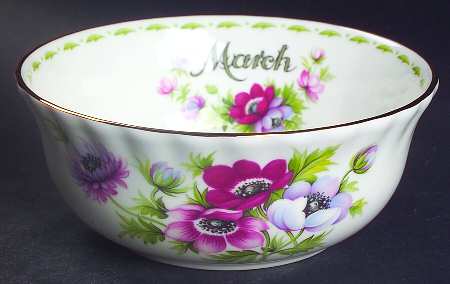 Flower of The Month (Newer, Montrose) Oatmeal Bowl