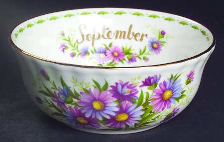 Flower of The Month (Newer, Montrose) Oatmeal Bowl