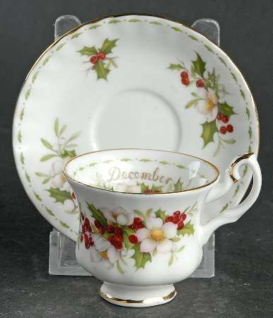 Flower of The Month (Newer, Montrose) Footed Toy Cup