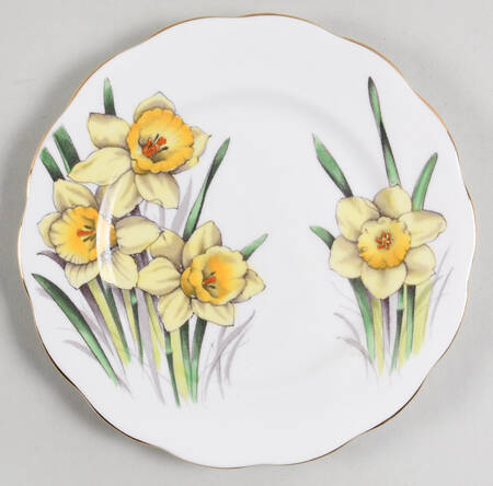 Flower of The Month (Older, Hampton) Bread & Butter Plate