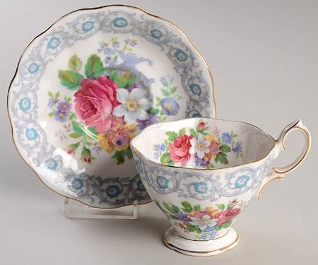 Fragrance Footed Cup & Saucer Set