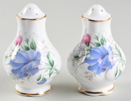 Friendship Series Salt & Pepper Set