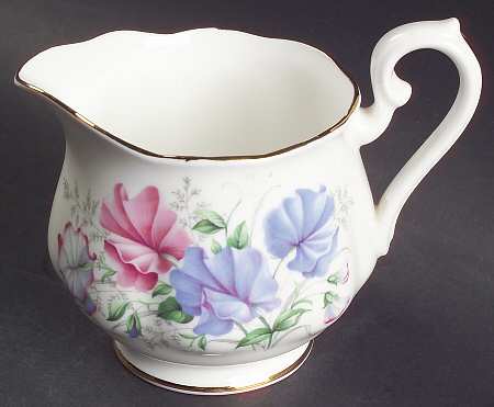 Friendship Series Creamer